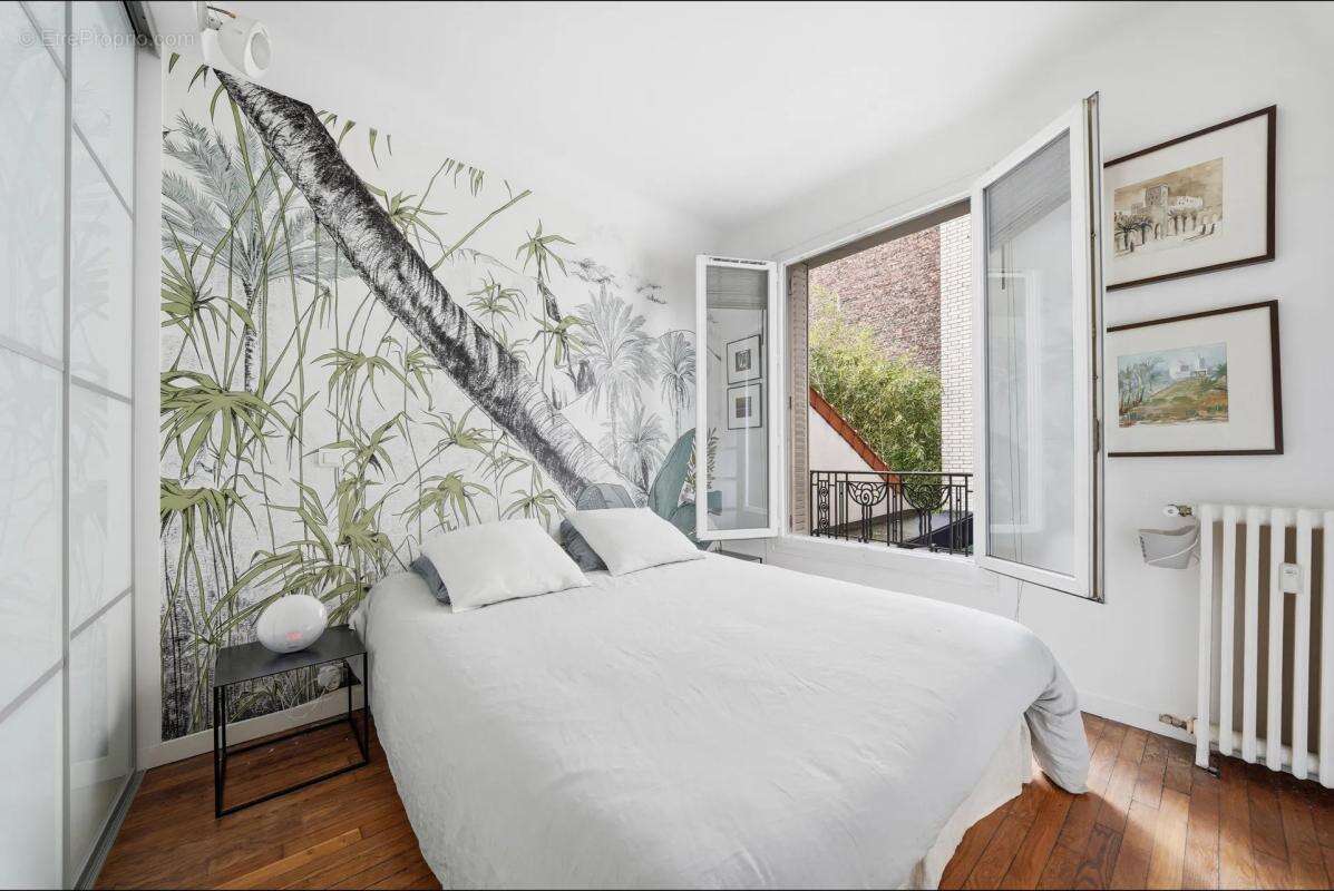 Appartement à PARIS-19E