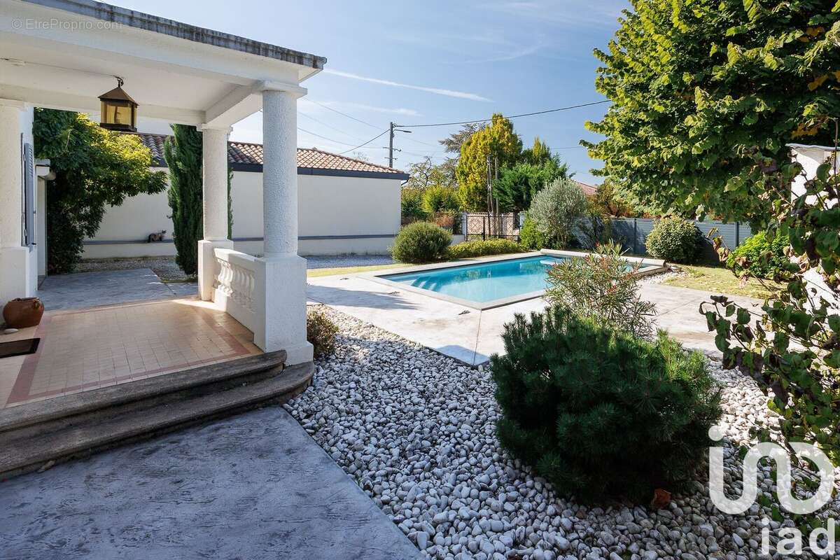 Photo 2 - Maison à SAINT-BERNARD