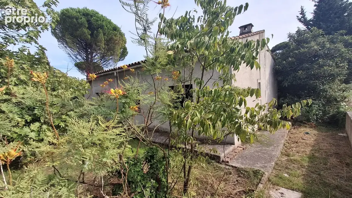 Maison type 4 de plain pied avec gros travaux à prévoir - photo 2