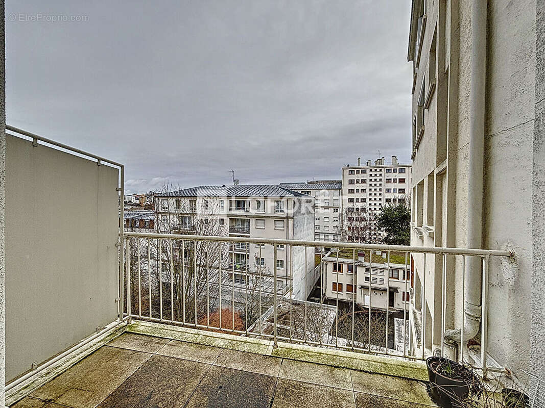Appartement à BOURG-LA-REINE
