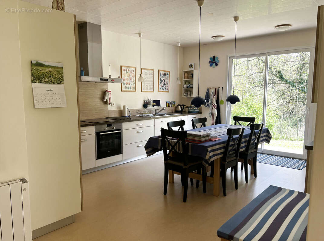 Photo 6 - Maison à ESTERENCUBY