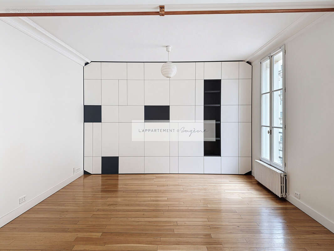 Appartement à PARIS-11E