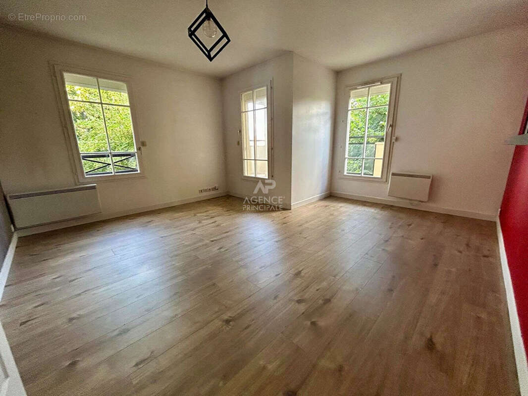 Appartement Carrieres Sous Poissy 4 pièce(s) 66m2 - photo 5