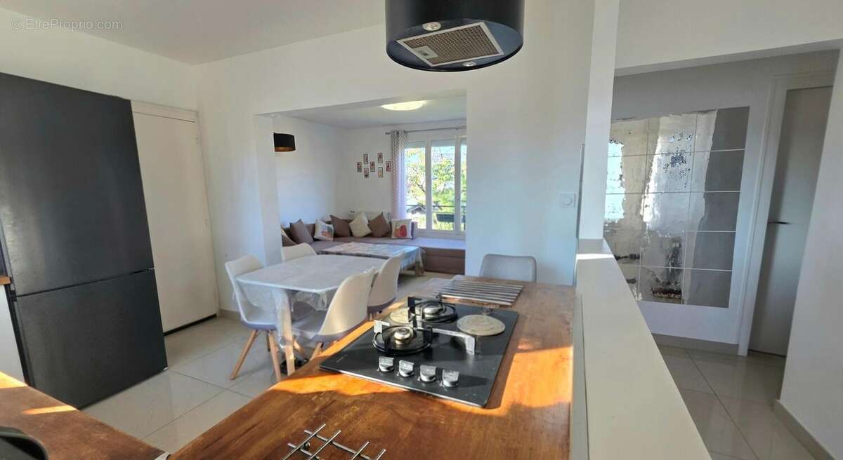 Photo 2 - Maison à BAUGE