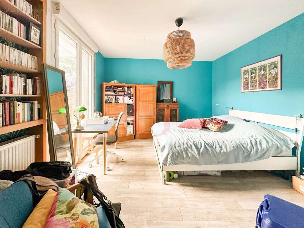 Appartement à BOURG-LA-REINE