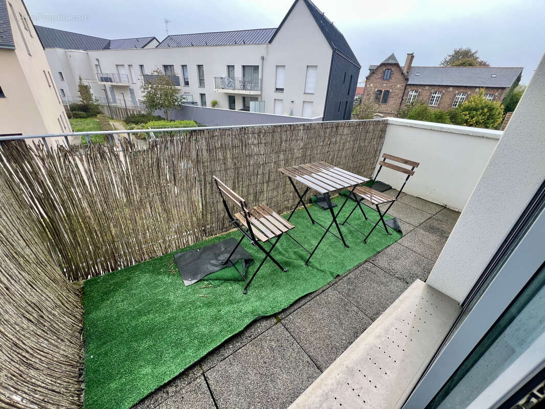 Appartement à SAINT-ERBLON