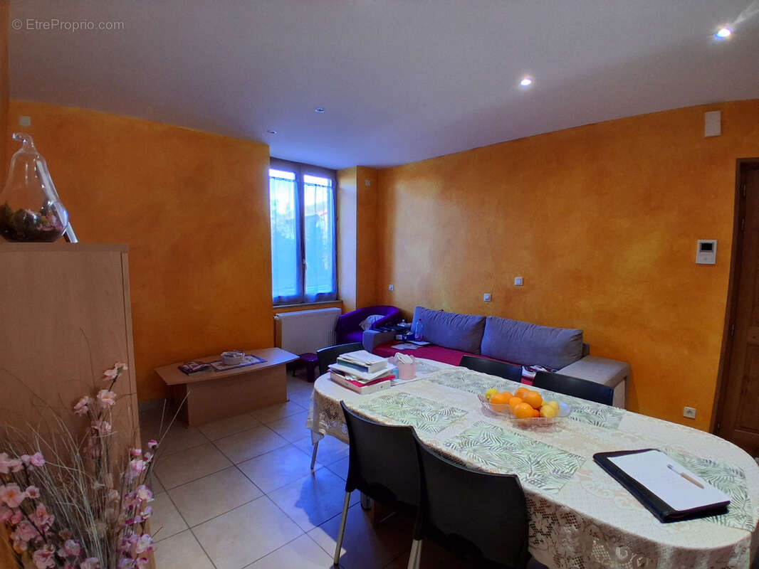 Appartement à CHAUFFAILLES