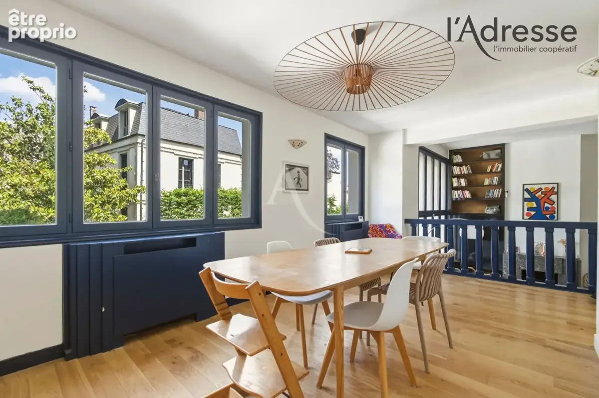 Maison familiale de 180m² avec jardin de 392m² ! - photo 5