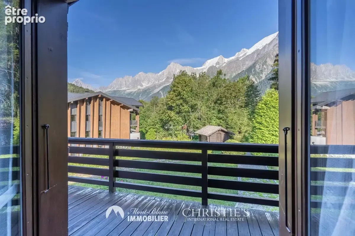 Terrain constructible avec chalet aux Chavants - photo 22