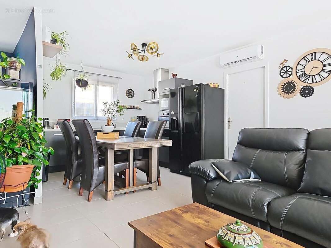Maison 130 m² à Villepinte  - photo 7