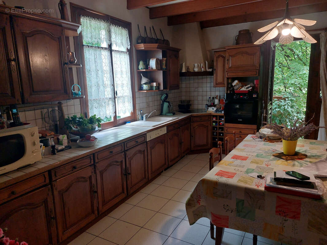 Maison à SAINT-AMANS-DE-PELLAGAL