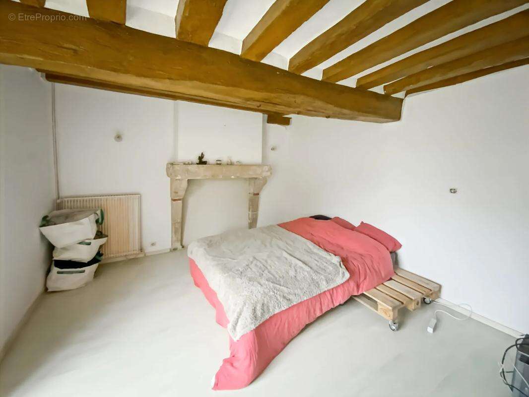 Maison à SAINT-CLOUD-EN-DUNOIS