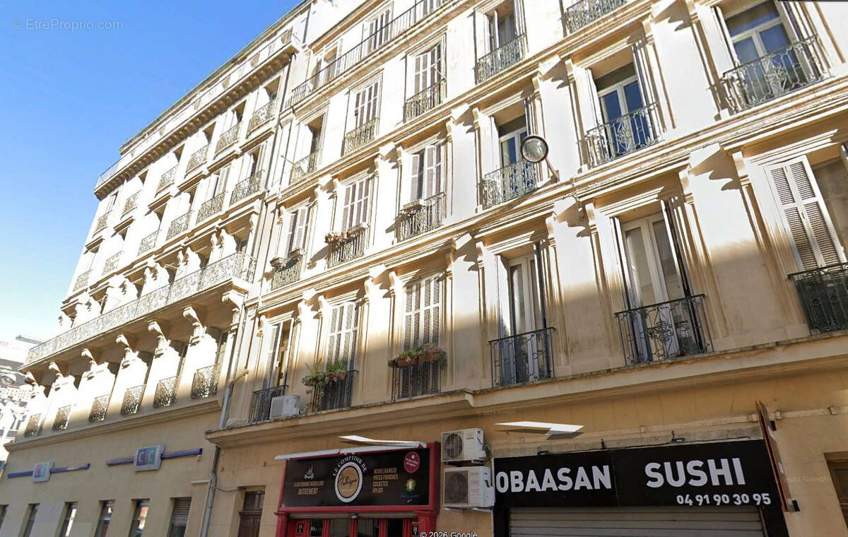 Appartement à MARSEILLE-2E