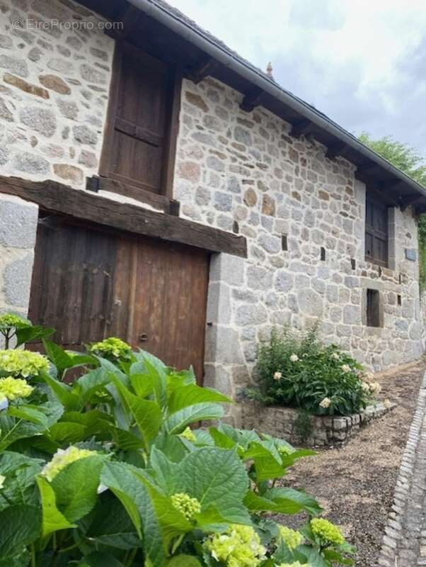 COUP DE COEUR: Maison de village au charme fou - photo 25