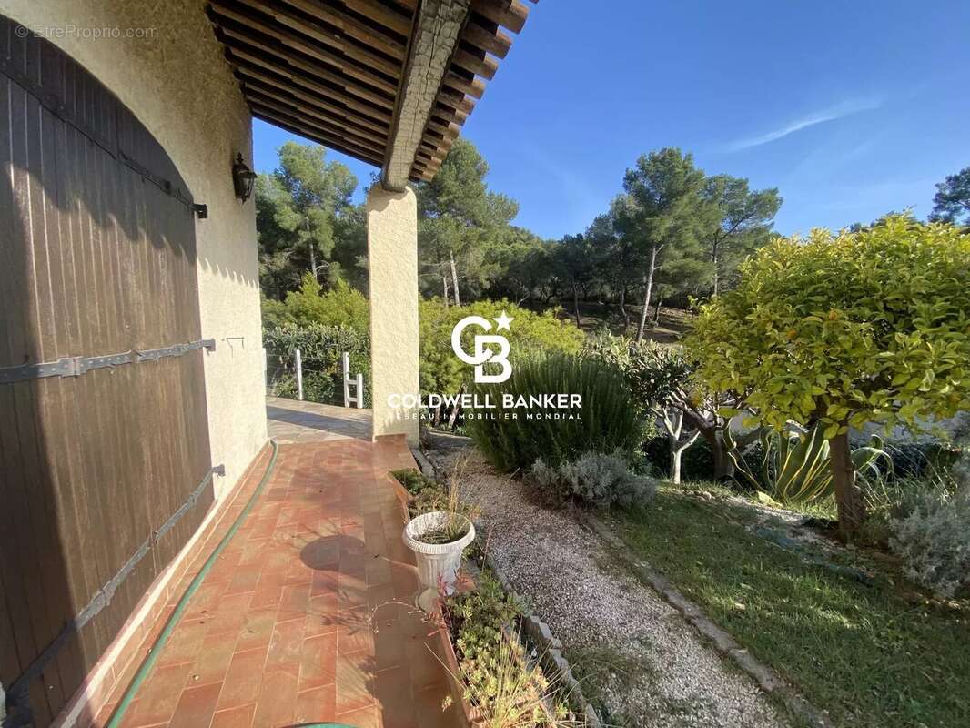 Maison à SAINT-MANDRIER-SUR-MER