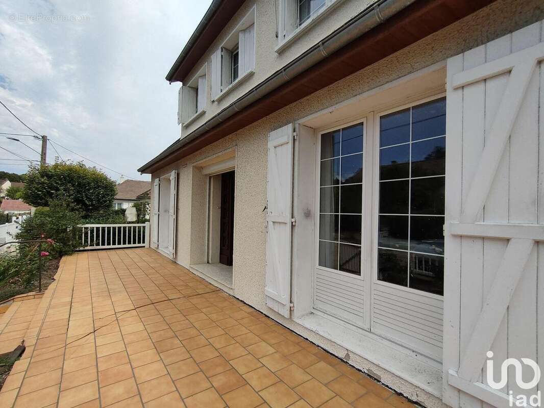 Photo 2 - Maison à BESSE-SUR-BRAYE