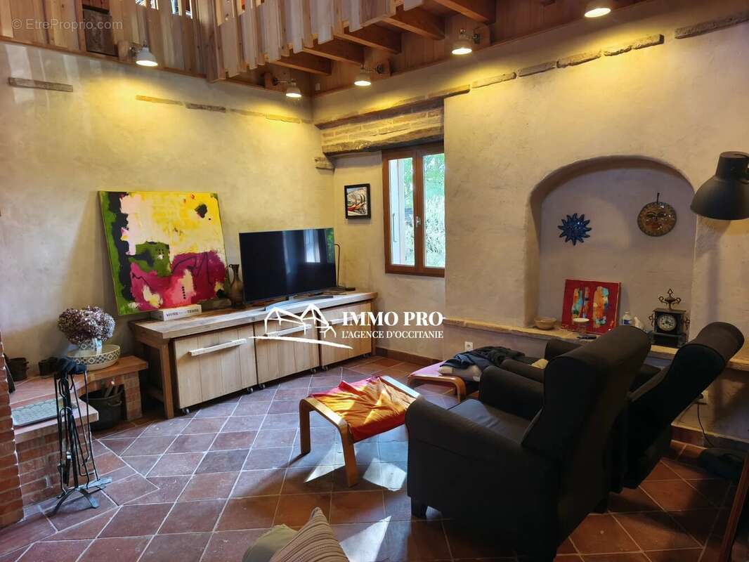 Le Fousseret   Maison ancienne rénovée AU CALME - photo 8