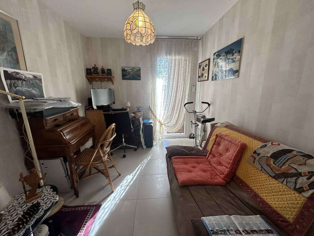 Autre à SAINT-RAPHAEL