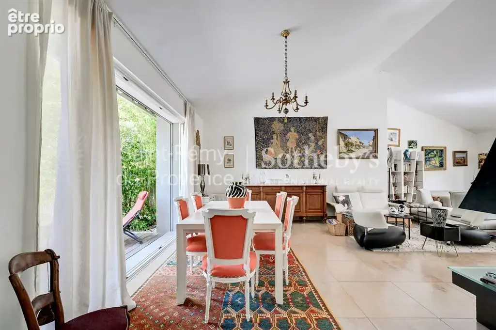 Maison plain pied edifiee en 2012 - coeur historique de villeneuve les avignon - piscine - photo 15