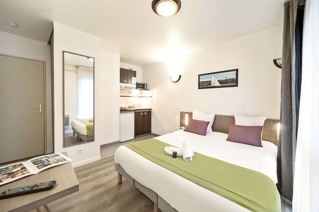 Appartement à SAINT-CYR-L'ECOLE