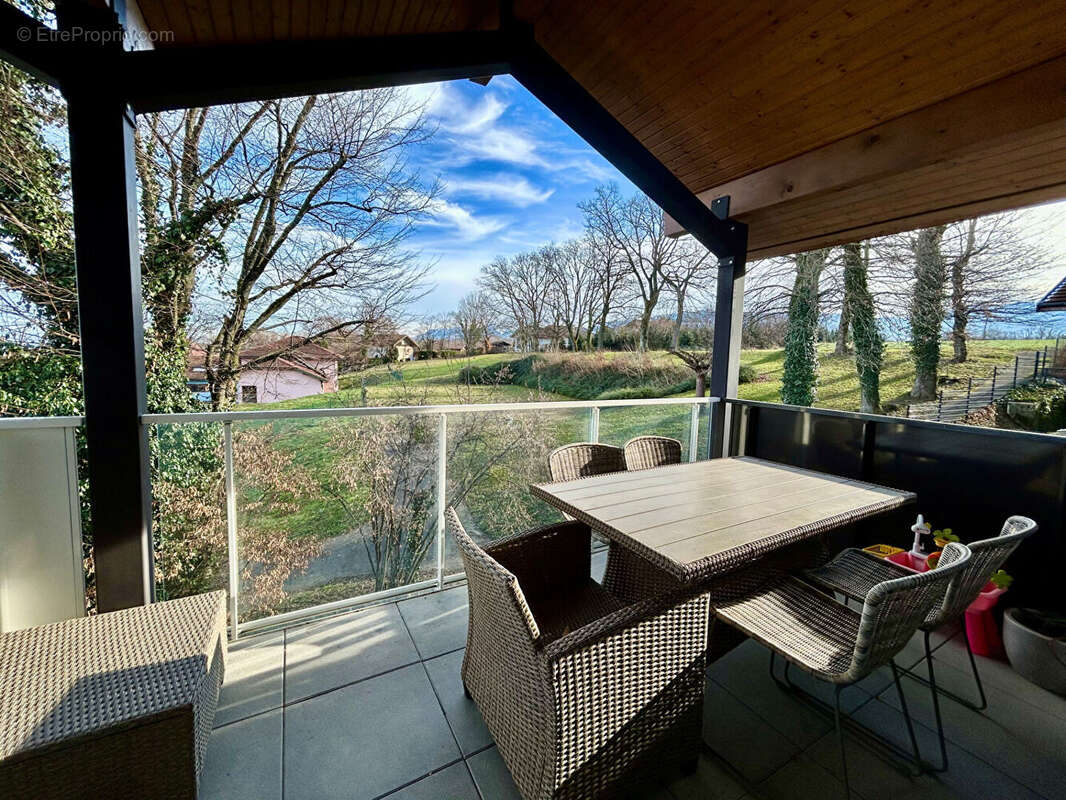 Appartement à ANTHY-SUR-LEMAN