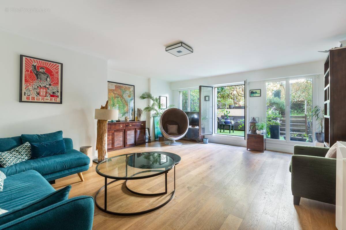 Appartement à LEVALLOIS-PERRET