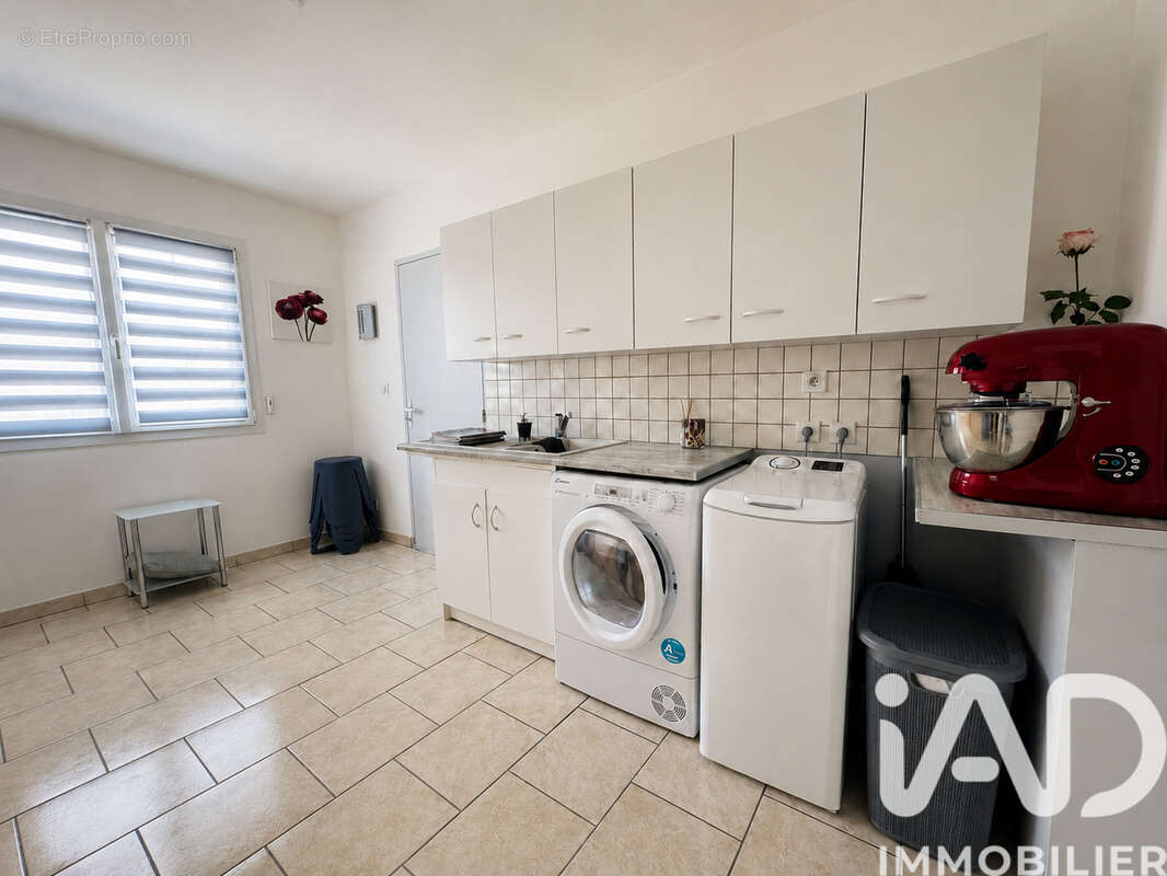 Maison 143 m² à Ambrumesnil  - photo 9