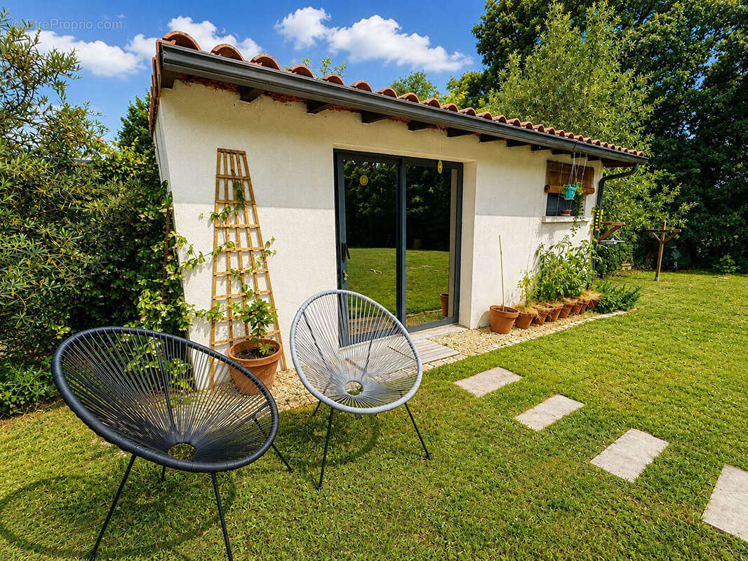 Béruges propriété de plain-pied - photo 15