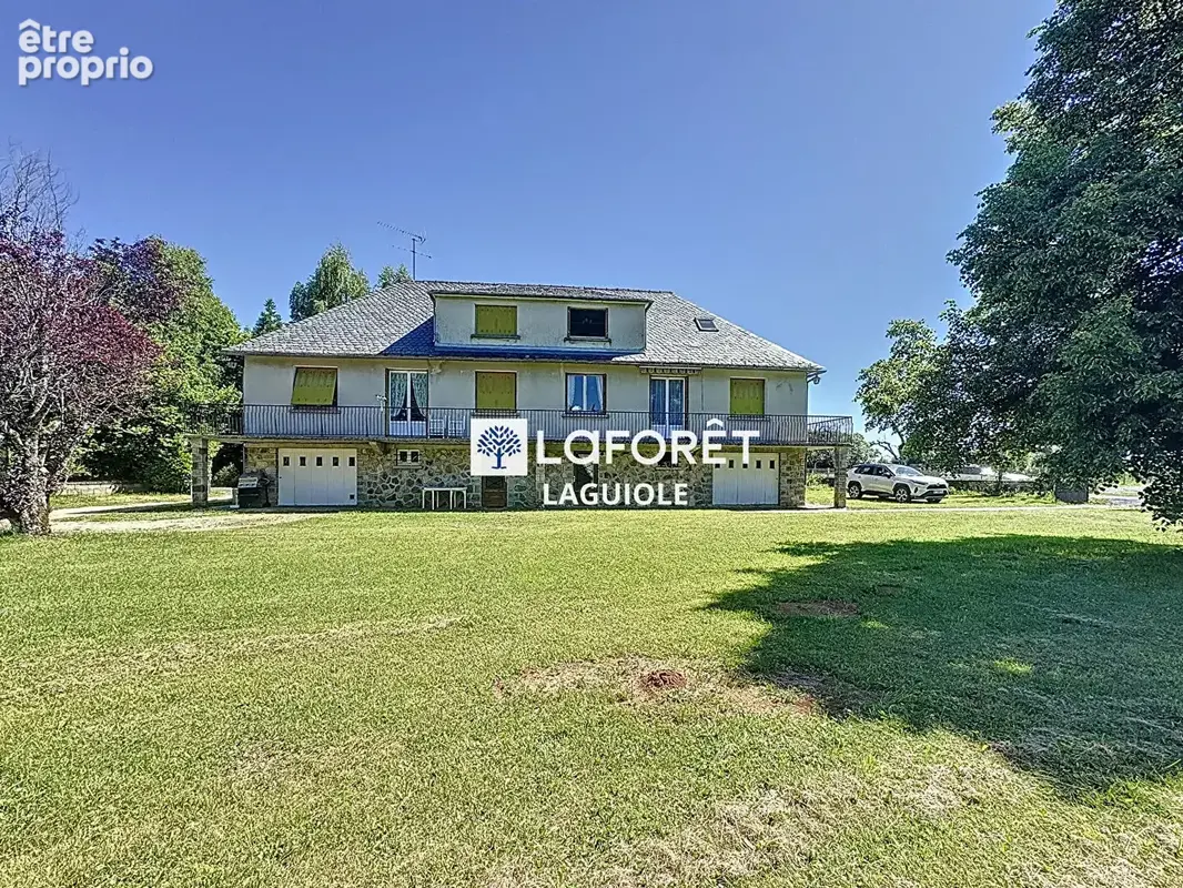 Photo Maison à Lacroix-Barrez au prix de 199 000€