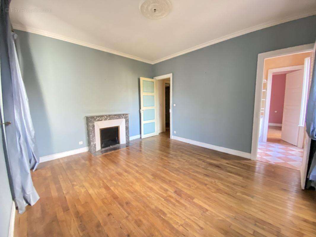 Appartement à BRIVE-LA-GAILLARDE