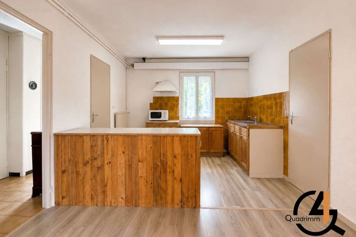 Maison à JACOU