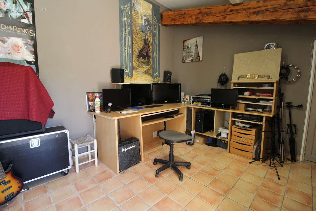 Maison à LEZIGNAN-CORBIERES