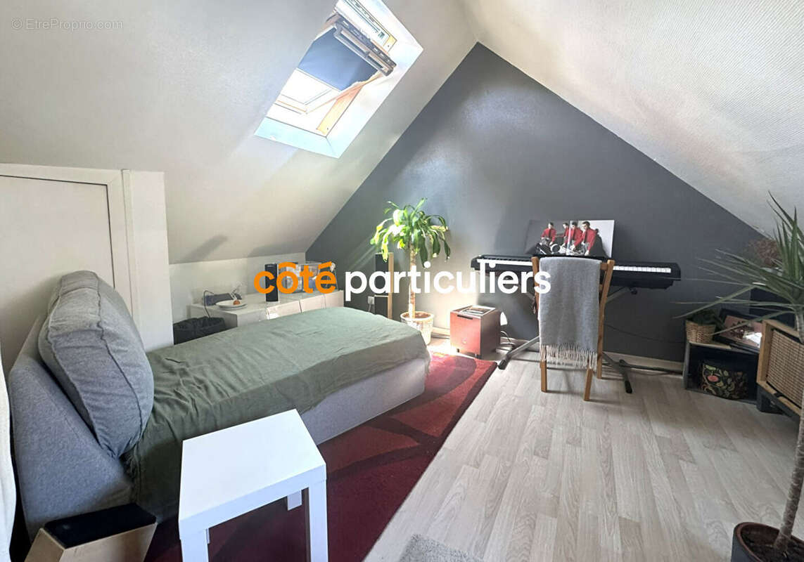 Maison à SAINT-MELOIR-DES-ONDES