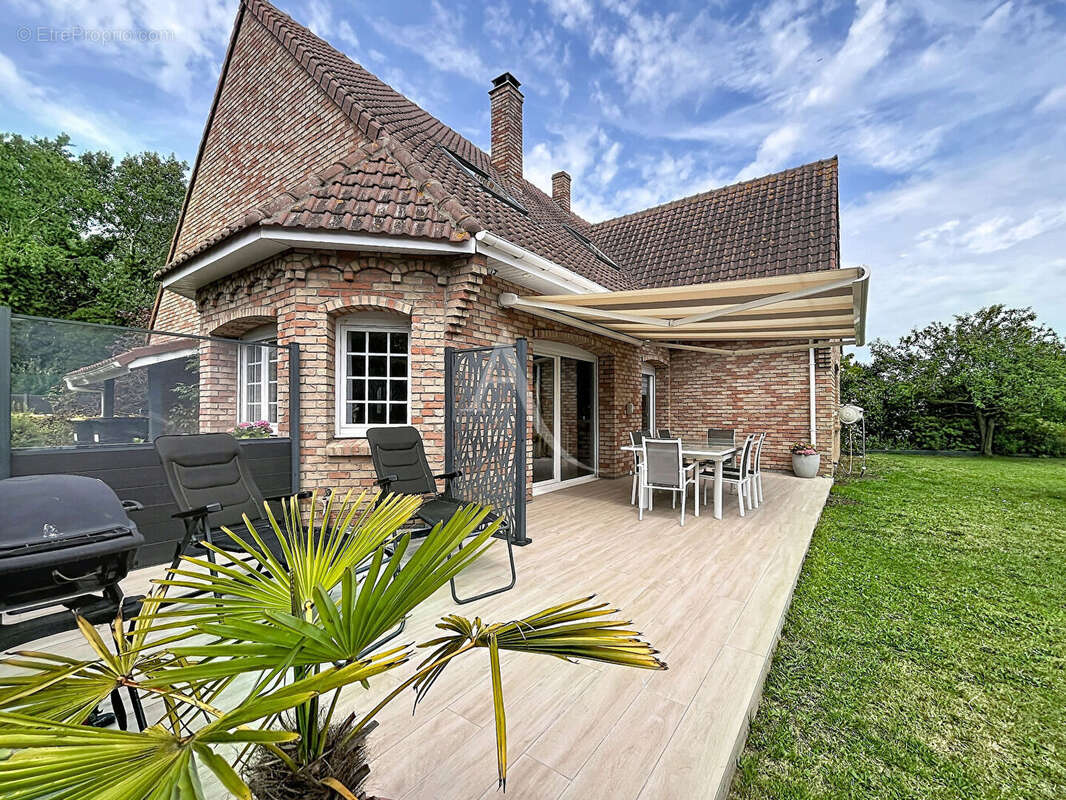 Maison à CALAIS