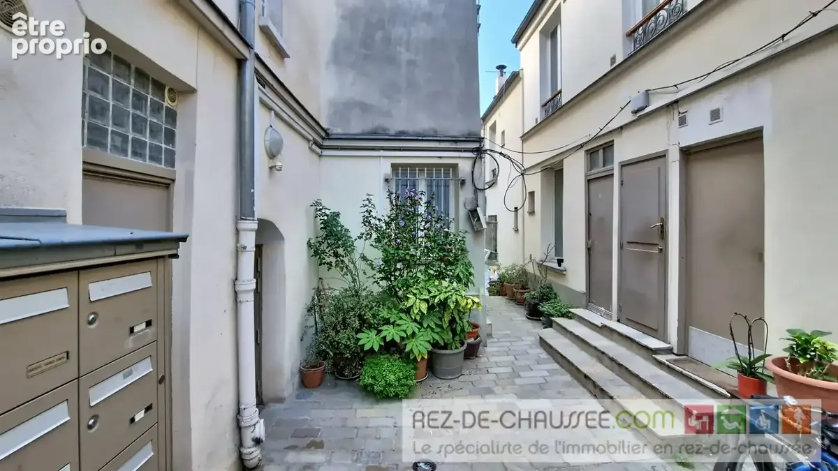 Rue saint maur  appartement en duplex avec boutique - photo 7