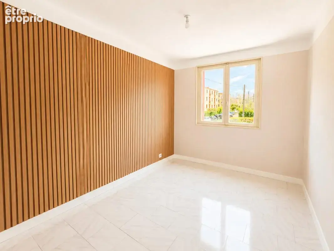 Aix Quartier Pigonnet – Appartement T4/5 traversant de 81 m² avec balcon, cave et stationnement - photo 15