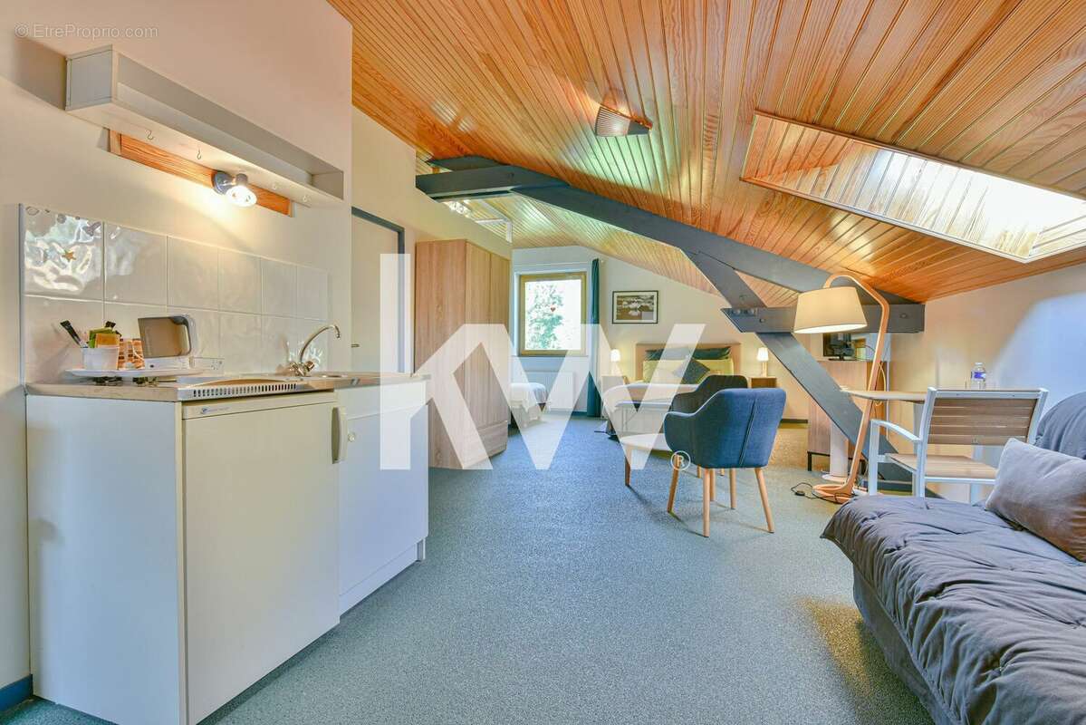 Maison à BUSSIERE-GALANT