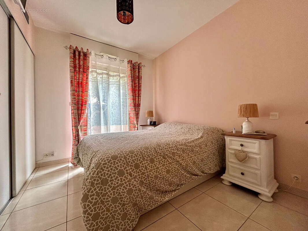 Appartement à LA VALETTE-DU-VAR