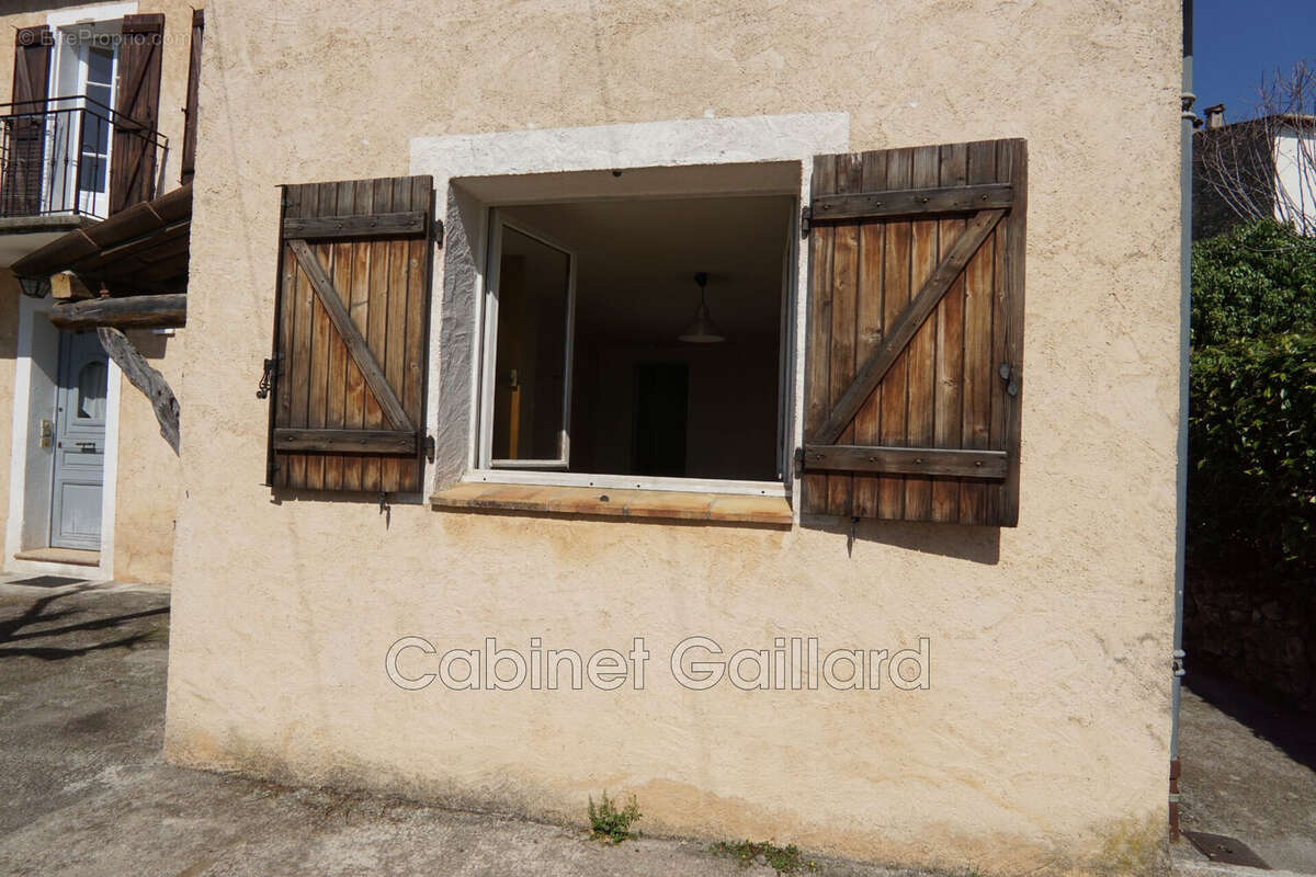 Appartement à PEYMEINADE