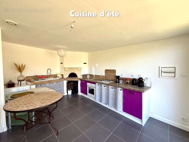 Appartement à GREASQUE