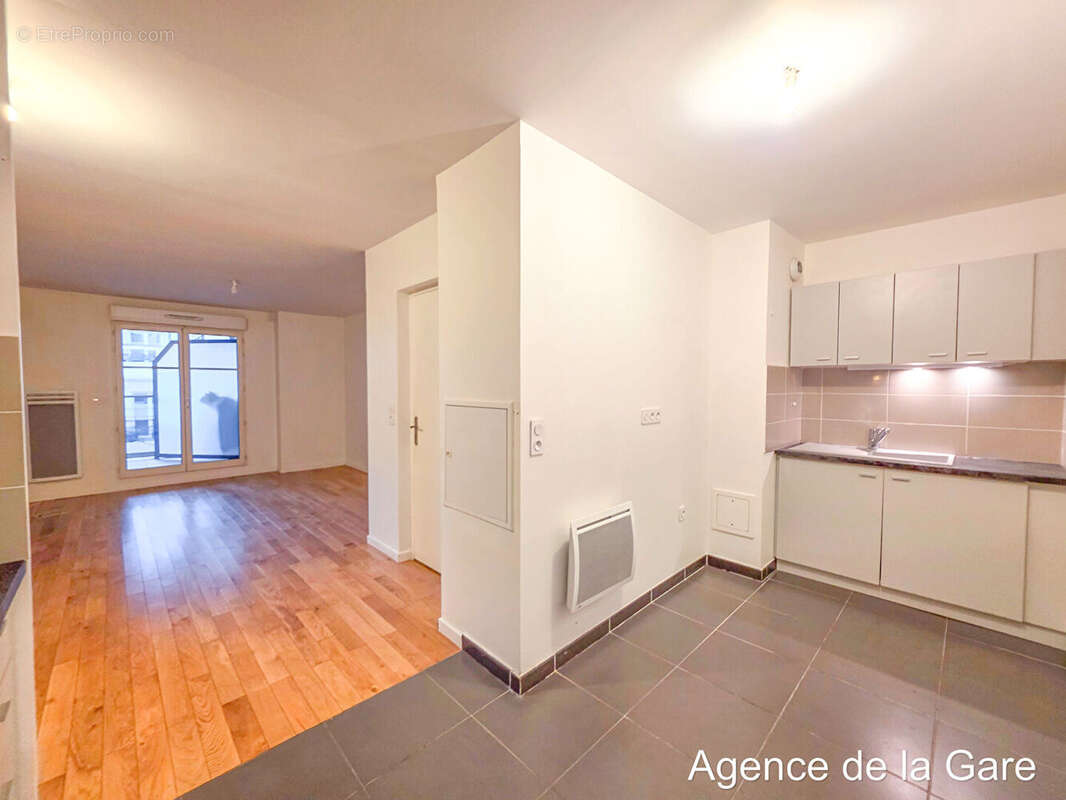 Appartement à MAISONS-LAFFITTE