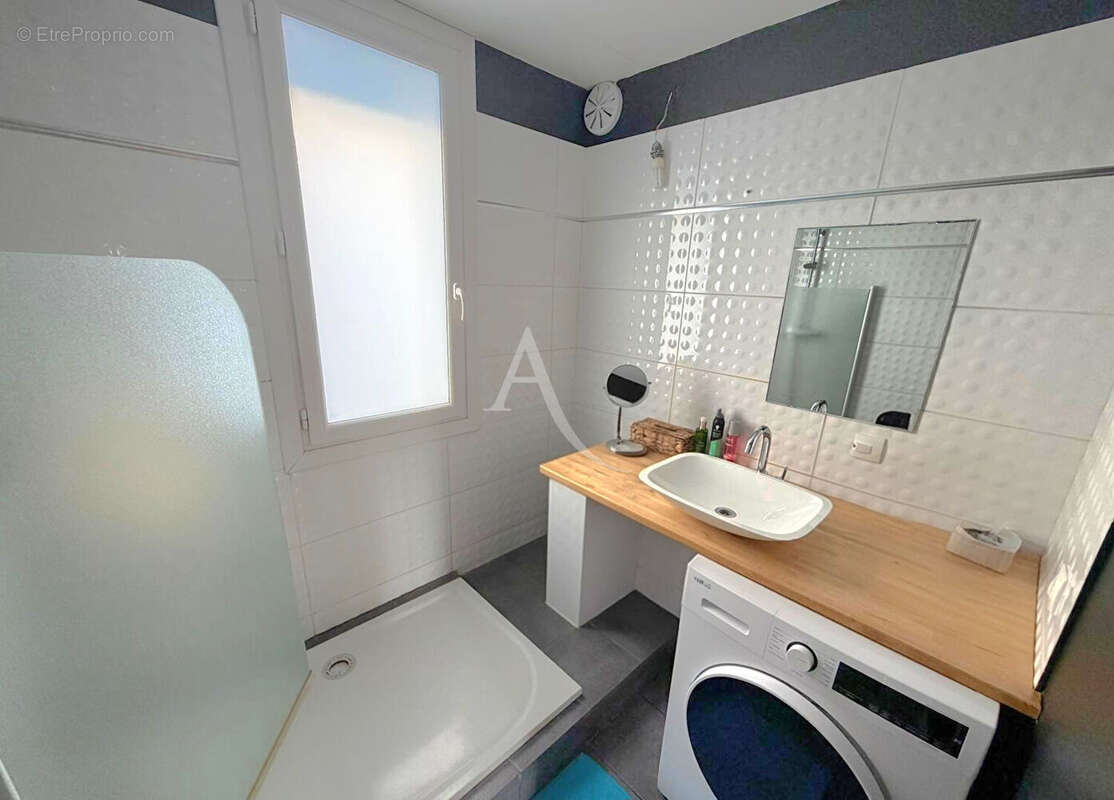 Appartement à NEUILLY-PLAISANCE