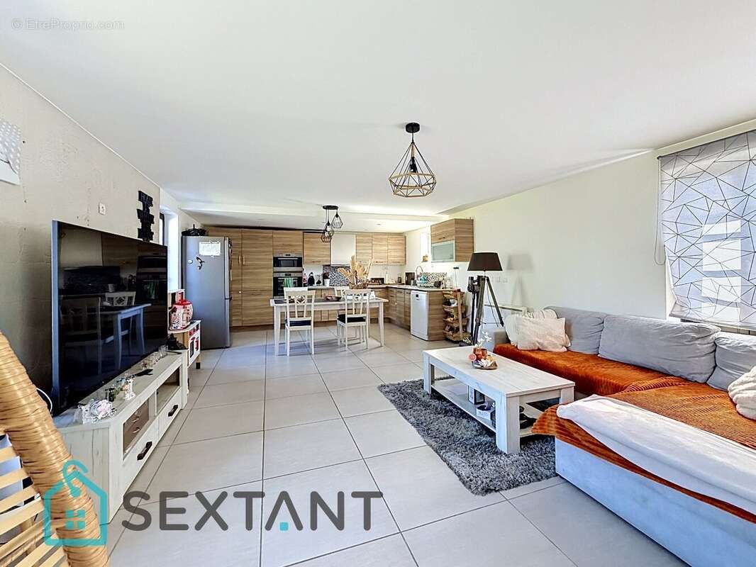 Maison 134 m2 sur un terrain de 675 m2 - photo 2