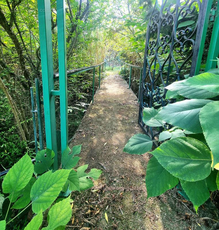 Maison à BIZE-MINERVOIS