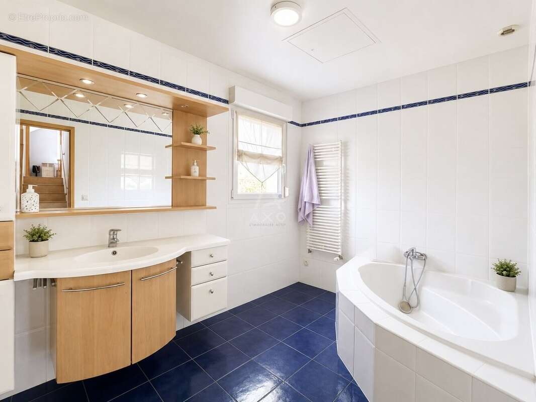 Maison 4 chambres avec piscine - photo 8
