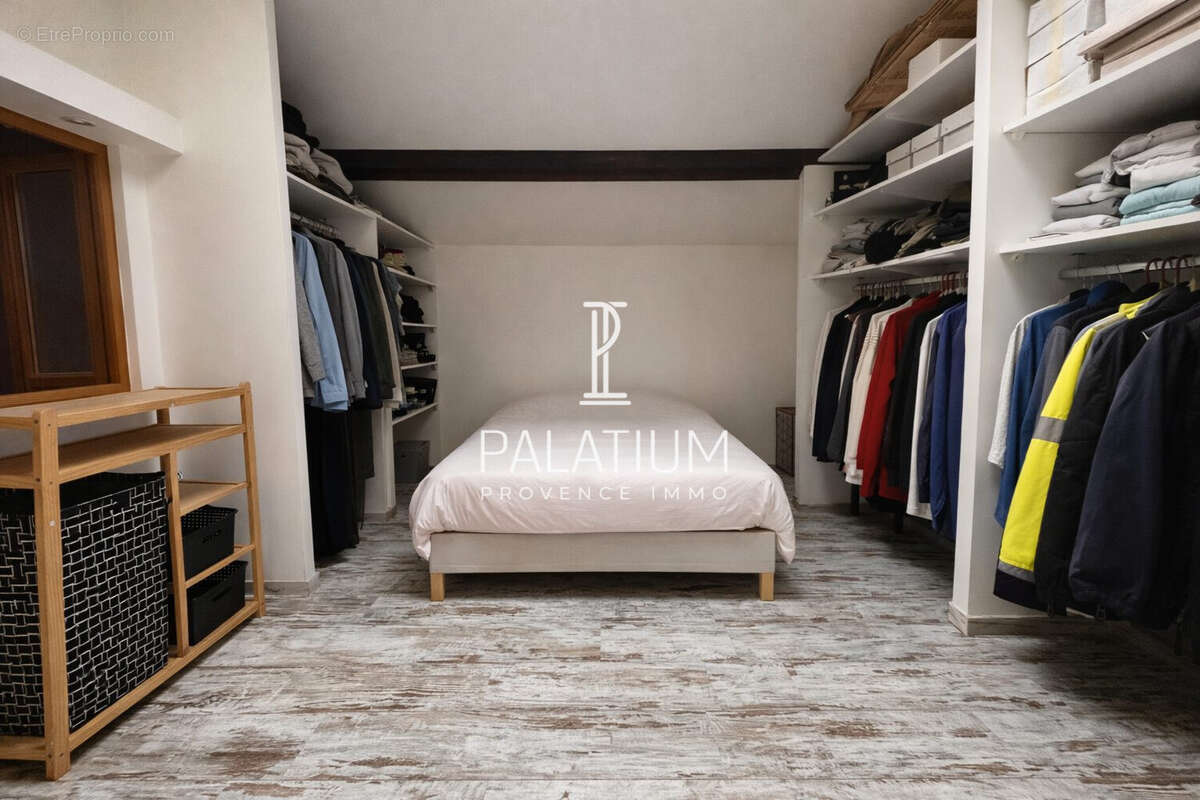 Maison à EYGALIERES