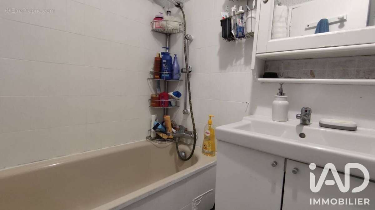 Appartement 60 m² à Marseille-15e  - photo 8