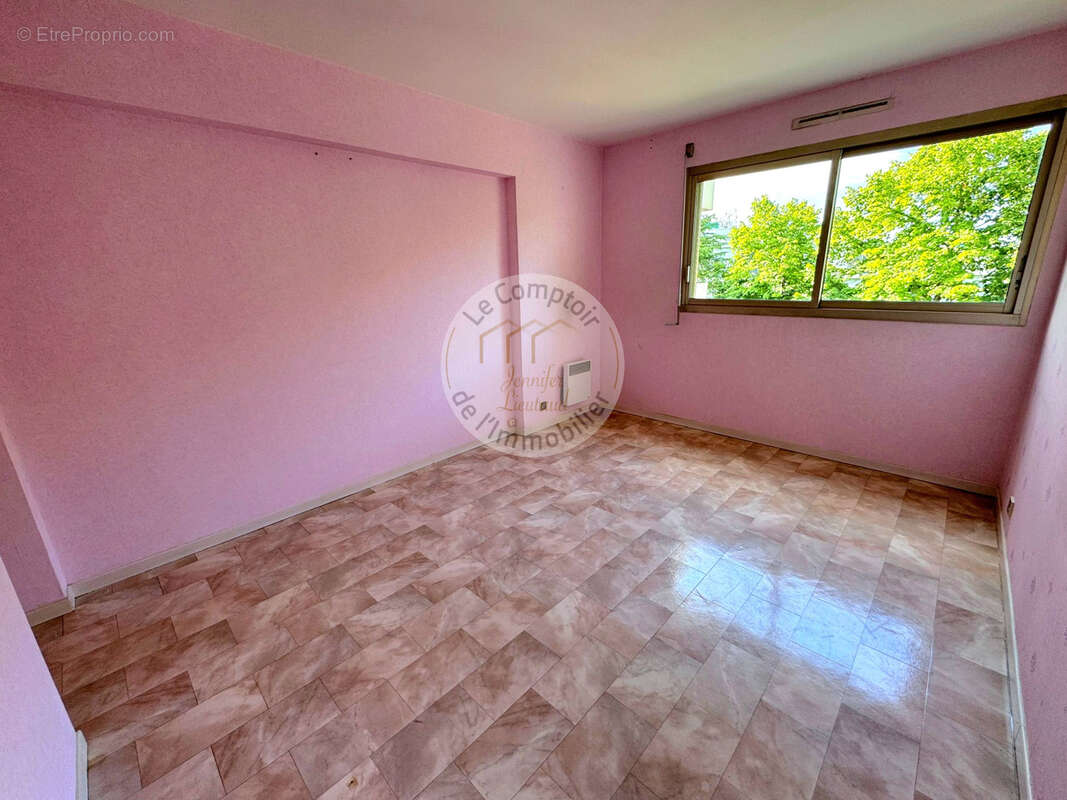 Appartement à MARSEILLE-9E