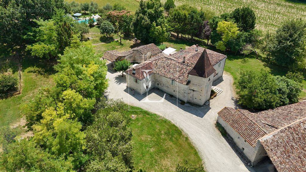 Maison à LAUZERTE