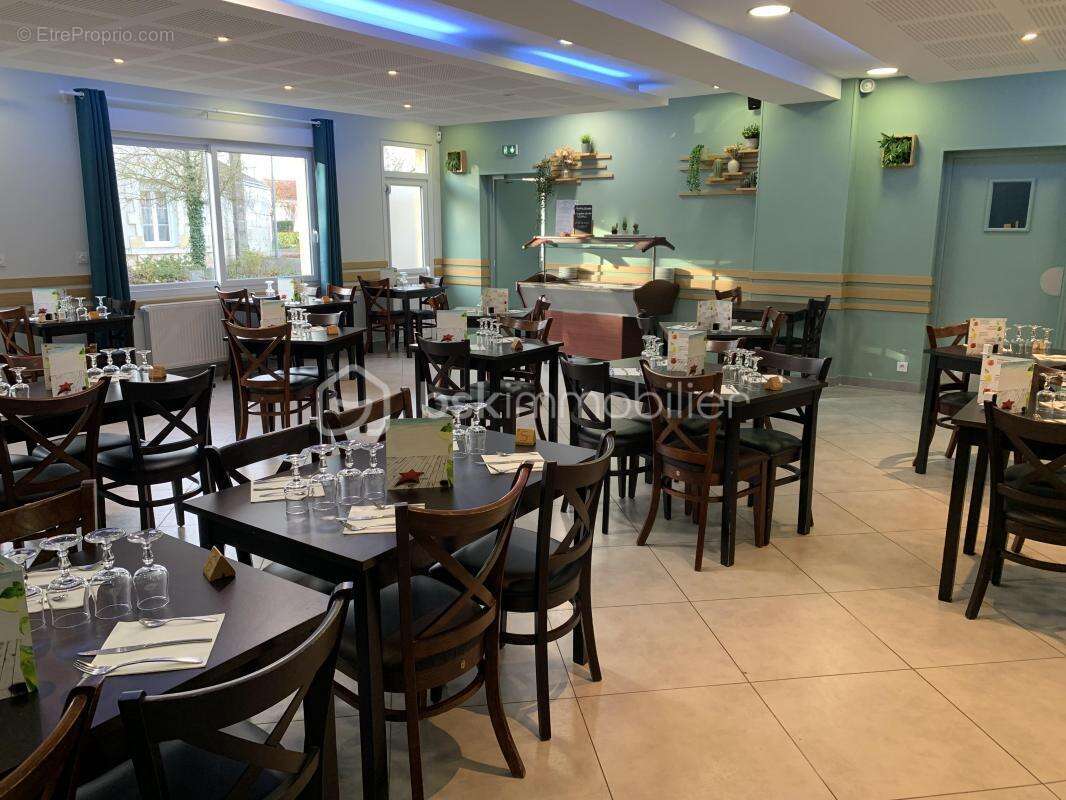 Commerce à MONTOIRE-SUR-LE-LOIR